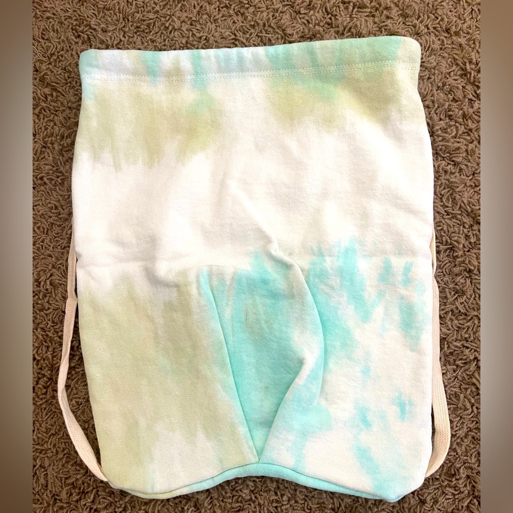 NWT UNRELEASED BOYS LIE DrawString Bag & Sticker - Picture 3 of 3